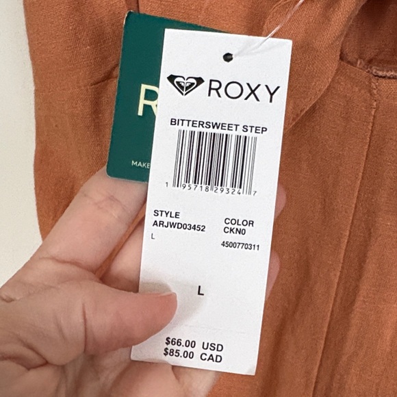 Roxy Rust Orange Knit Top with Branded Button - Picture 4 of 7